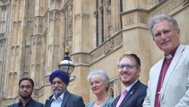 Religiuos_Rep (164K)