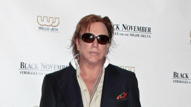 rexfeatures_1881315n-e1447897159508 (31K)