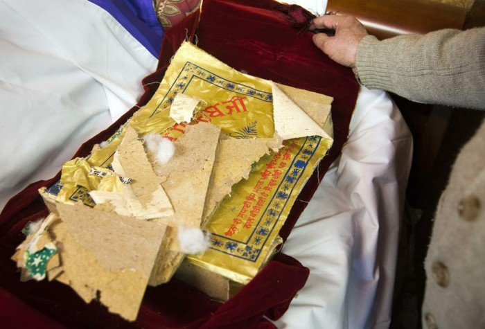 SRX_SIKH_TEMPLE_VANDALISM_2.JPG_t1140 (82K)