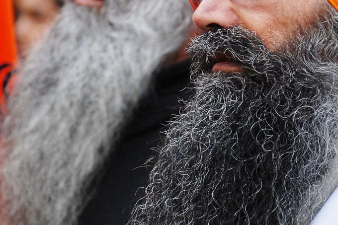 Sikh_beard_Credit_Sergei_Bachlakov_via_wwwshutterstockcom_CNA (73K)