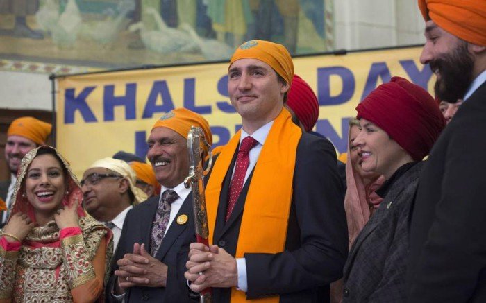 TRUDEAU_SIKH_CAUCUS_49967981 (72K)