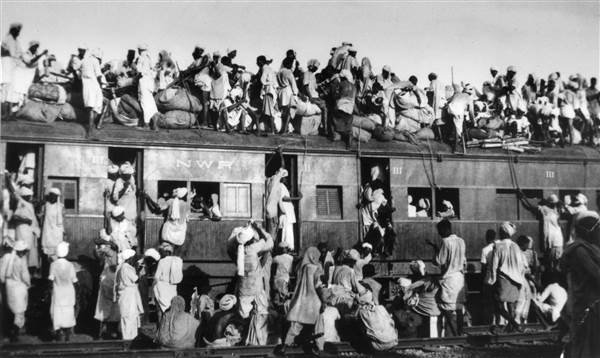 pakistan-india-partition-train_ (42K)