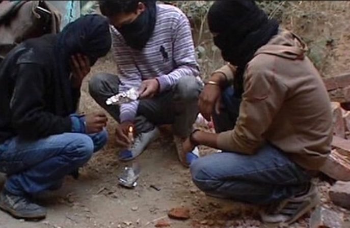 Heroin--theconvincerblog.wordpress.com (48K)