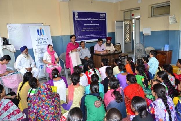 WomenBeingTrained (79K)