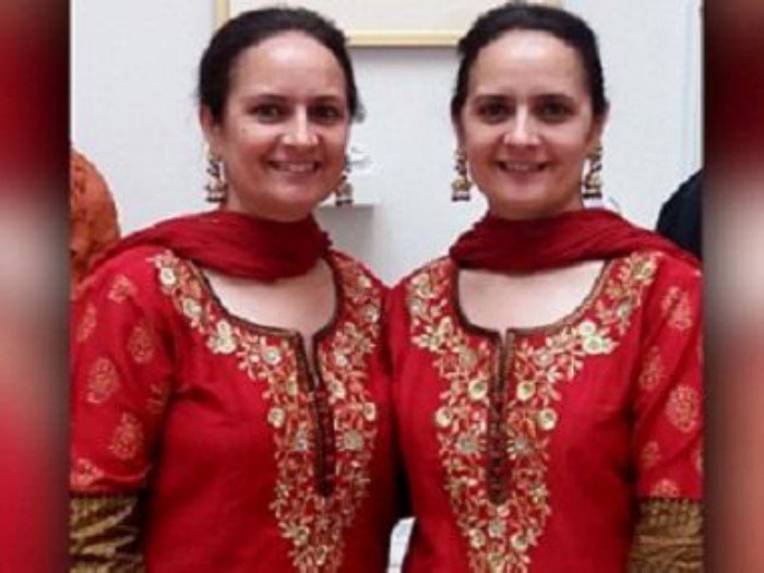 Singh-Twins-380 (67K)