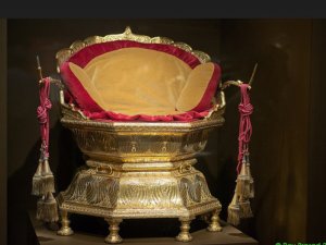  Ranjit Singh's Golden Throne 