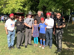 SikhsWithSpringfieldPolice.jpg: Sikh Community members with Springfield, Ohio police officers