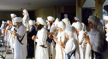 Doing ardas at the camp before going to Keshghar Sahib