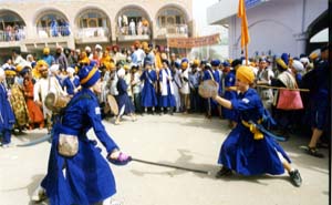 Students from Miri Piri Academy in a Gatka Fight