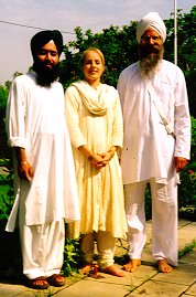 Students on the Columbia Summer Program of Punjab Studies
