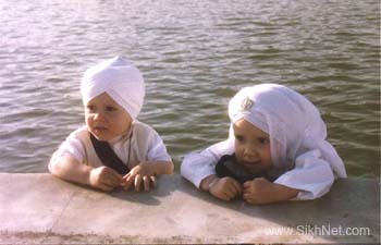 Sikh Children at the Darbar Sahib