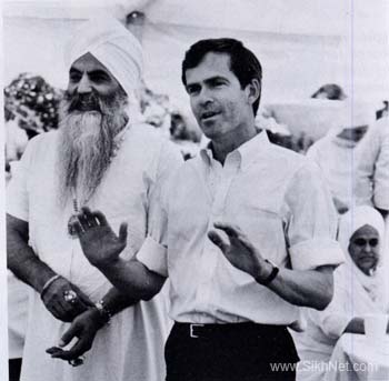The Siri Singh Sahib and Jeff Bingaman, Chairman - Energy and Natural Resources Committee